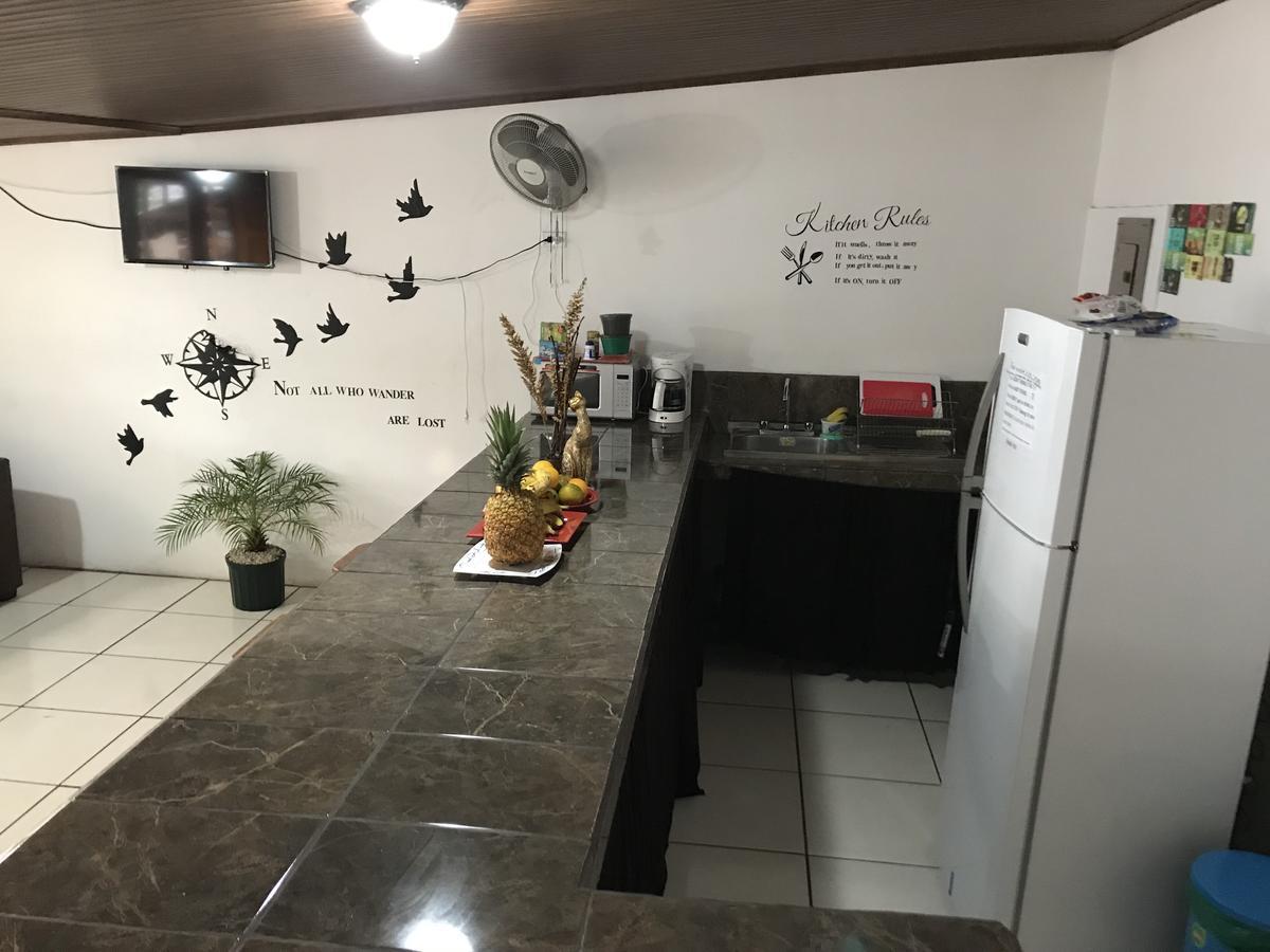 Passifloras Hostel เกโปส ภายนอก รูปภาพ