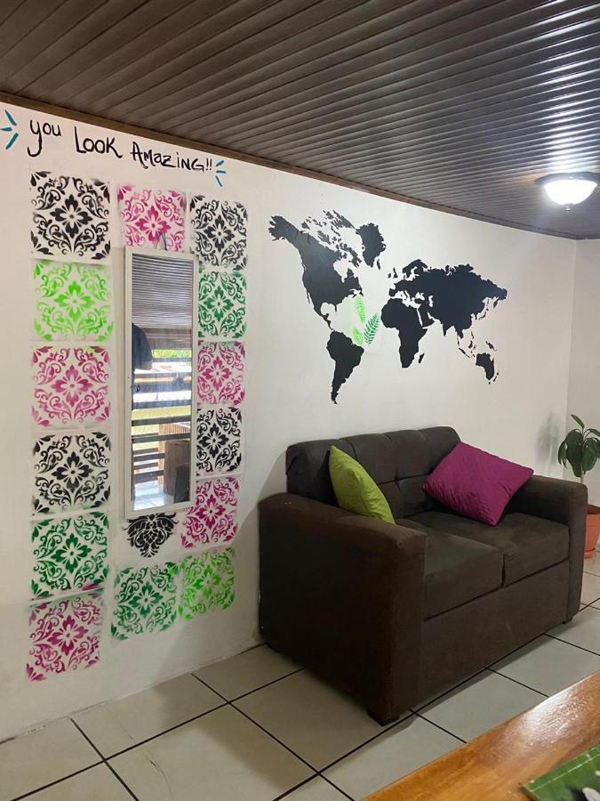 Passifloras Hostel เกโปส ภายนอก รูปภาพ