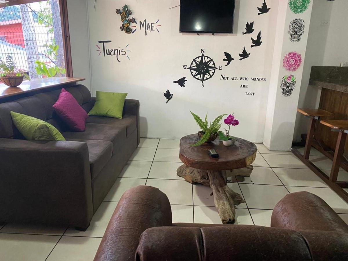 Passifloras Hostel เกโปส ภายนอก รูปภาพ
